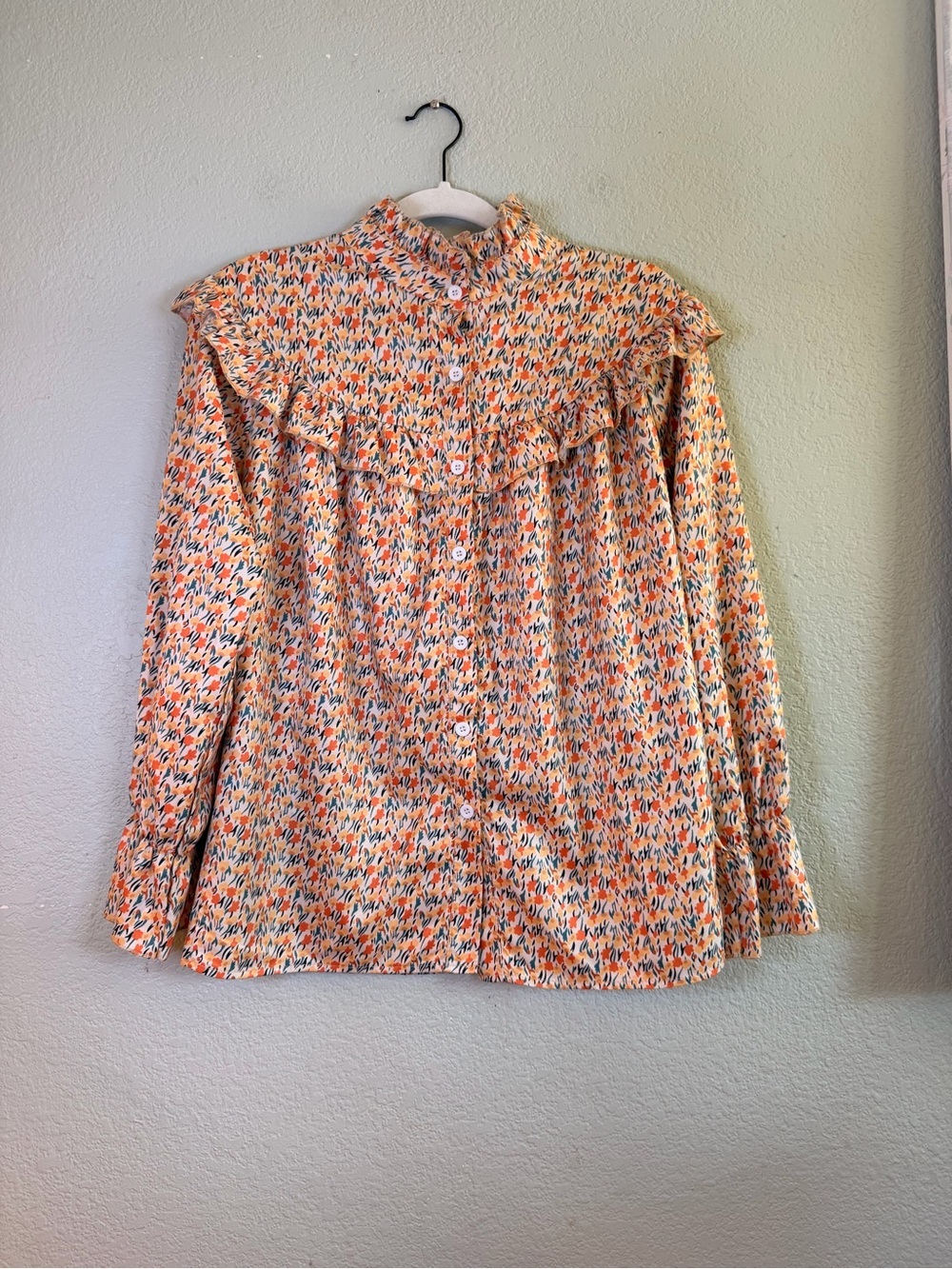 Vintage Floral Yellow Orange Blue Ruffled Prairie Bohemian Hippie Button Down M